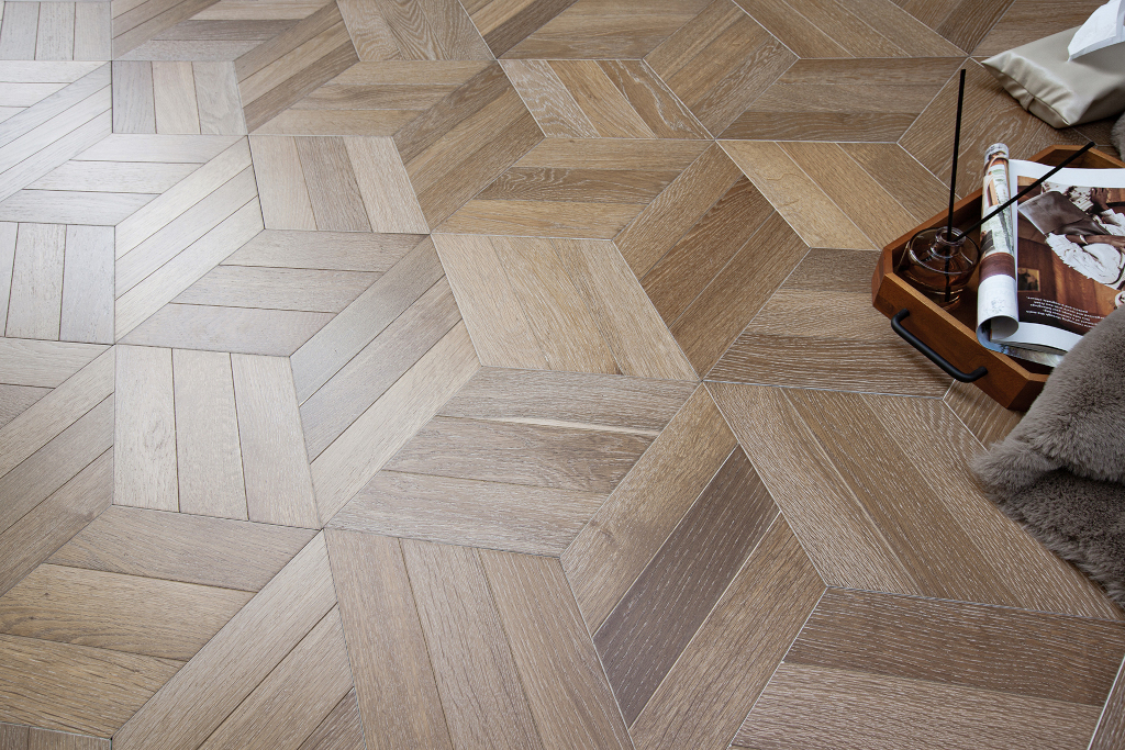 Rhombus room scene 3